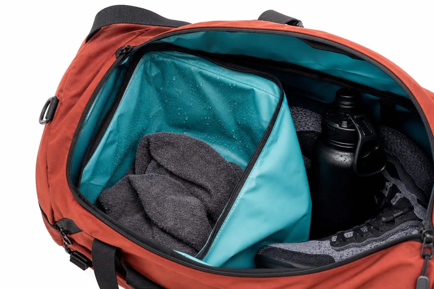 Interior wet dry separation detail in gym duffel